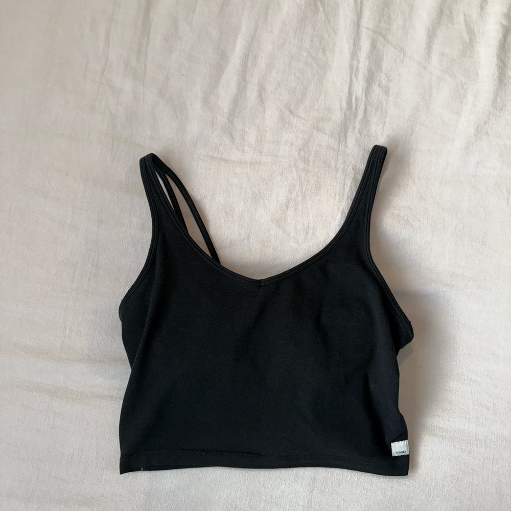 Vuori Tank Top
